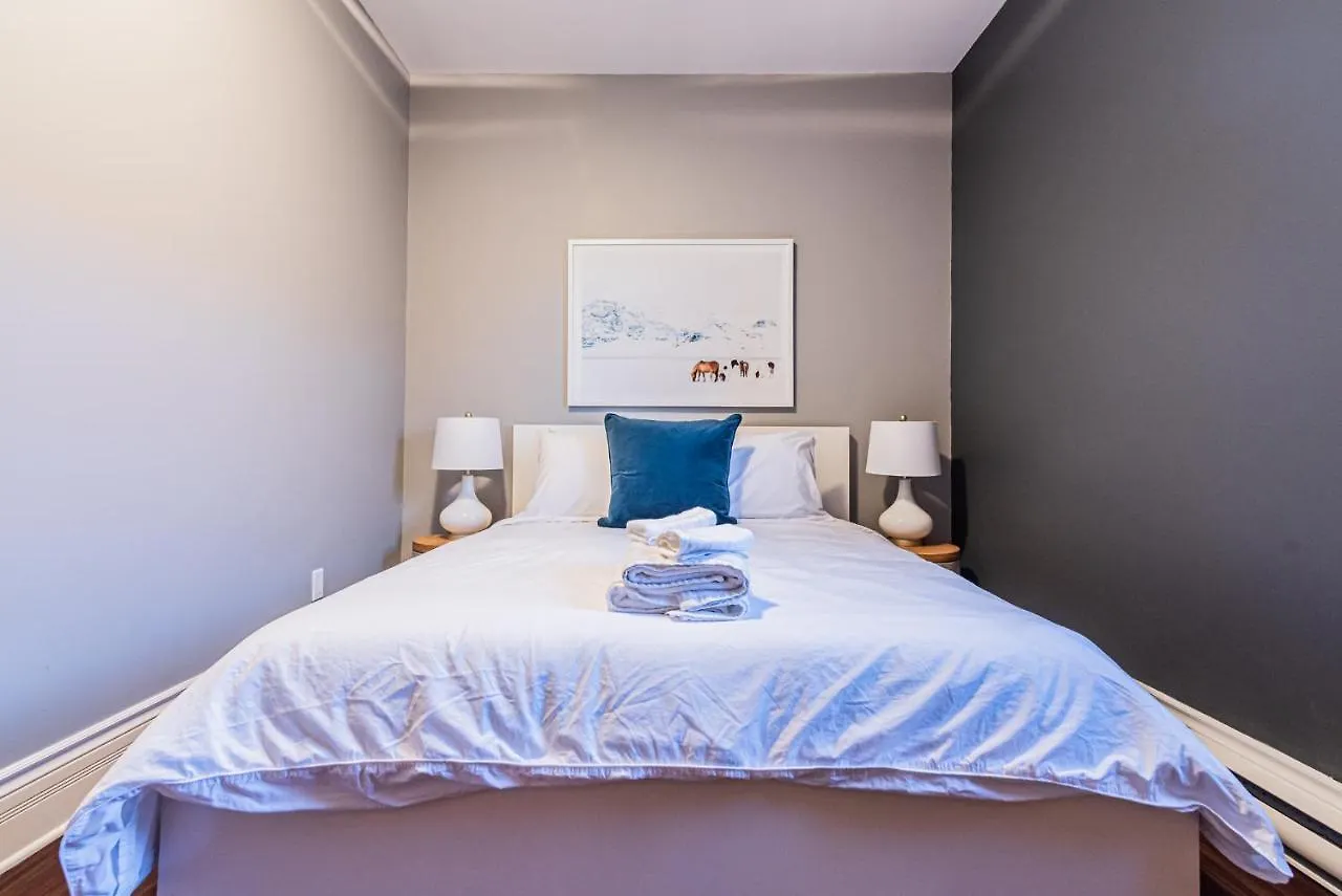 Apartment Family Friendly 3-Bedroom Beauty In Le Plateau By Denstays Montreal
