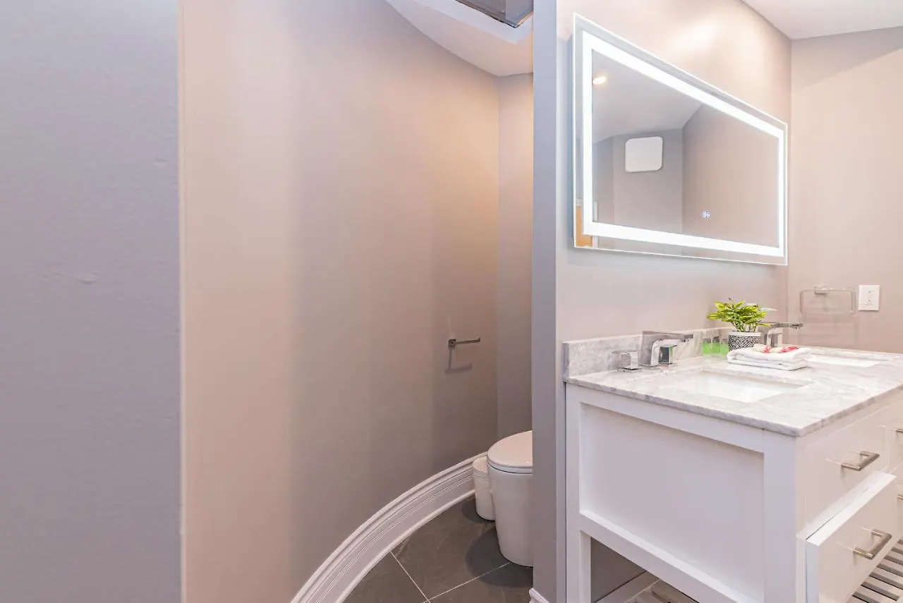 Apartment Family Friendly 3-Bedroom Beauty In Le Plateau By Denstays Montreal
