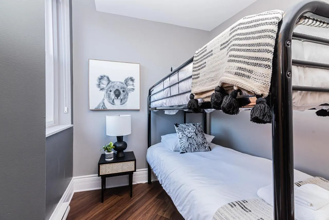 Family Friendly 3-Bedroom Beauty In Le Plateau By Denstays Montreal 0*,
